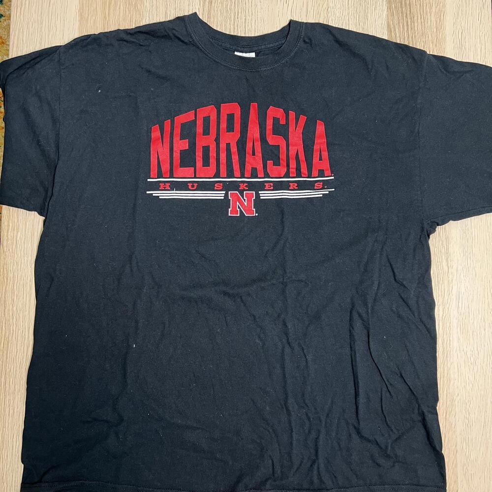 Vintage Nebraska Huskers T-Shirt
